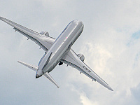 Росавиация предписала проверить 14 самолетов SSJ-100