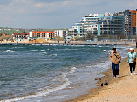 Роспотребнадзор разрешил использование трех пляжей в Анапе