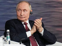 Владимир Путин прилетел во Владивосток