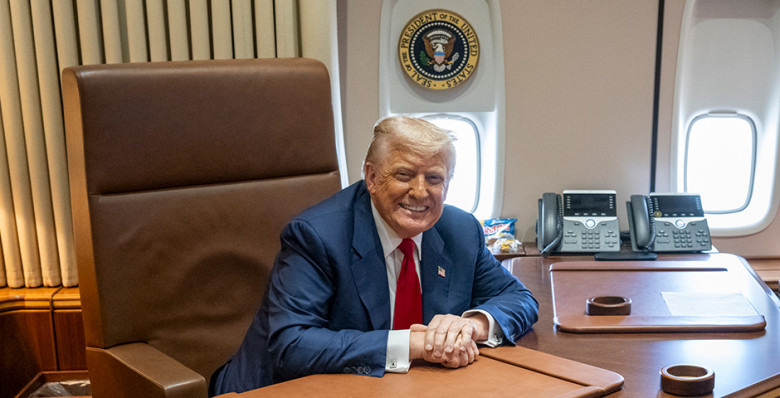 Рейтинг Дональда Трампа вырос после саммита на Аляске