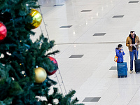 В России вступил в силу закон о выезде детей за рубеж только по загранпаспорту