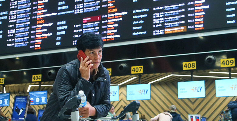 Авиакомпании предупредили об отменах рейсов на фоне ограничений в аэропортах Москвы