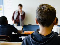 Минпросвещения установило старшеклассникам объем допустимой нагрузки