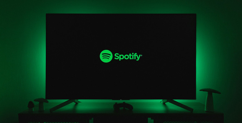 Spotify усилит защиту артистов от злоупотреблений ИИ