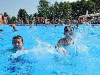 Минпросвещения рекомендовало начать летние каникулы в школах 27 мая