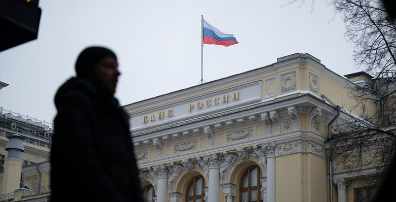 ЦБ опроверг информацию о блокировках миллионов карт россиян