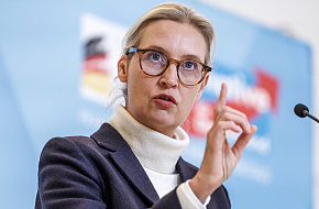 Дружба на расстоянии вытянутой руки