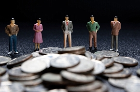 Богатые беднеют, бедные богатеют