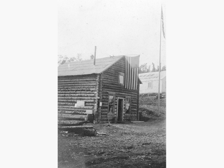 Тюрьма в День Независимости, Анкоридж, Аляска, США, 4 июля 1915 г.