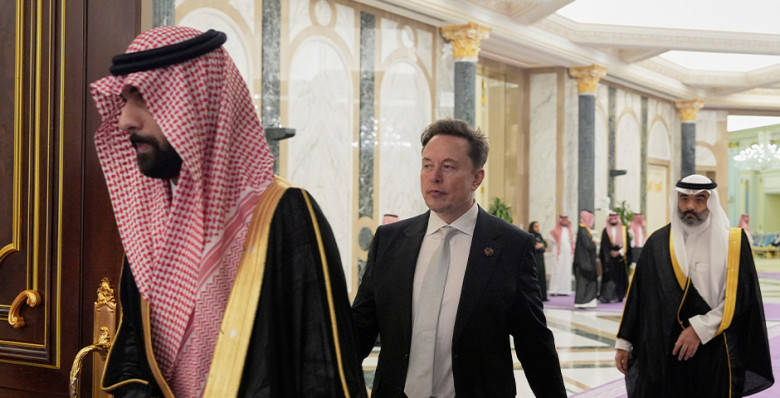 Илон Маск стал первым миллиардером с состоянием более $600 млрд