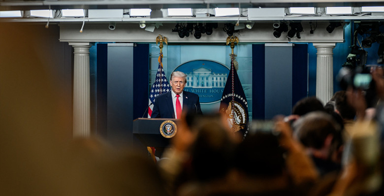 Дональд Трамп объявил о пятидневной паузе в ударах по Ирану