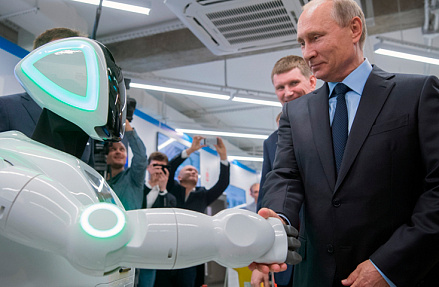 От игрушки к инфраструктуре