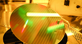 США ввели пошлины в 25% на импорт полупроводников