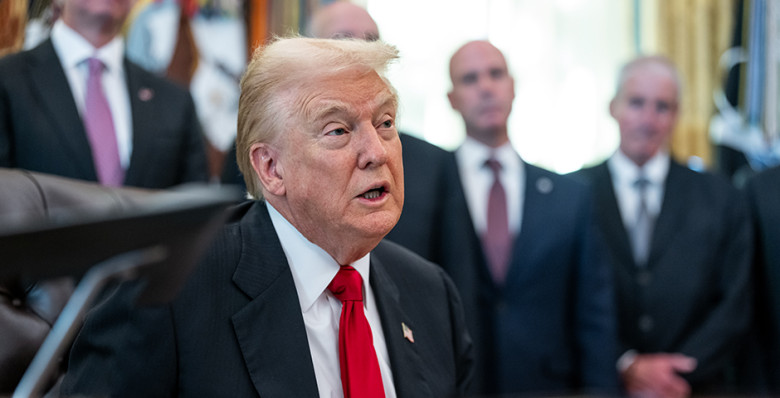 Дональд Трамп оценил риски сделки Netflix и Warner Bros.