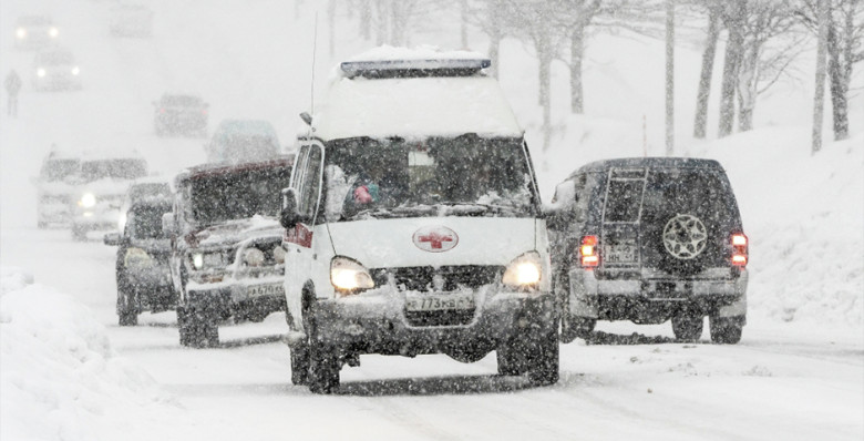 В Коми госпитализировали восемь человек после пожара в центре профподготовки МВД