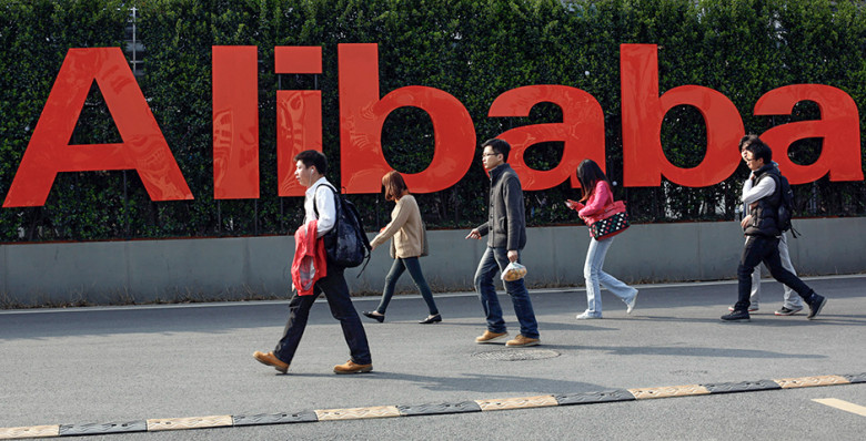 Платформы берут контроль на себя