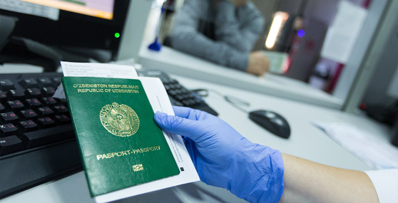 МВД предложило отказаться от миграционной карты с 2028 года