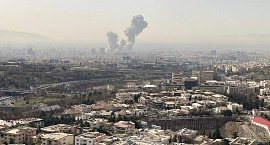 Иран ударил по военным объектам США в ответ на атаки