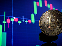 Биткоин превысил $120 000 на фоне шатдауна в США