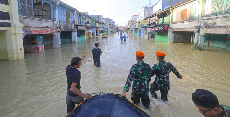 Жертвами наводнений в Юго-Восточной Азии стали более тысячи человек