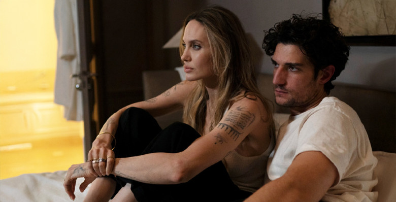 Анджелина Джоли вошла в моду