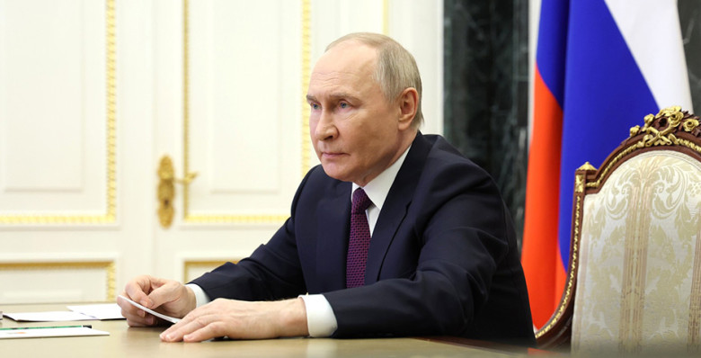 Владимир Путин призвал обеспечить безопасность беспилотных систем