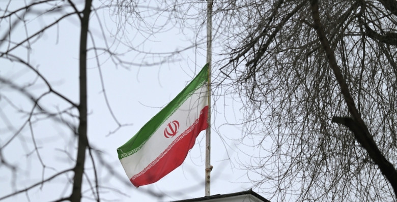 Жена Али Хаменеи умерла от ранений