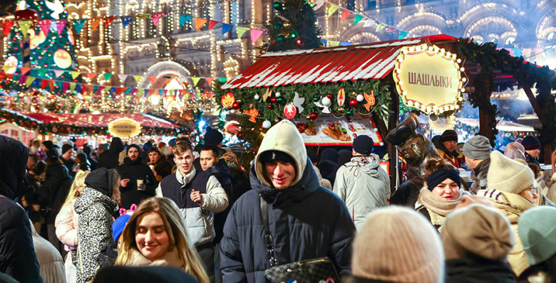 Россияне сократили новогодний бюджет до 59,8 тыс. рублей