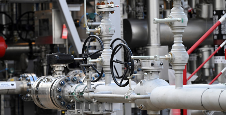 В ОАЭ перезапустили крупнейший газоперерабатывающий завод в стране