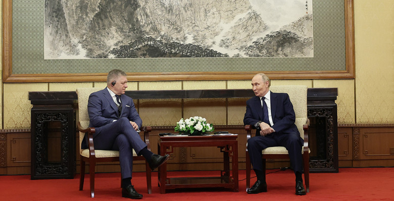 Владимир Путин призвал Словакию ограничить поставки газа и электричества Киеву