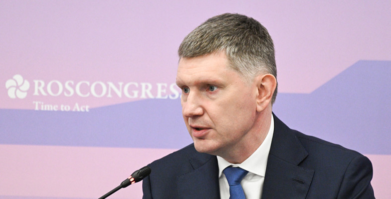 Максим Решетников призвал готовить конструкцию взамен самозанятости