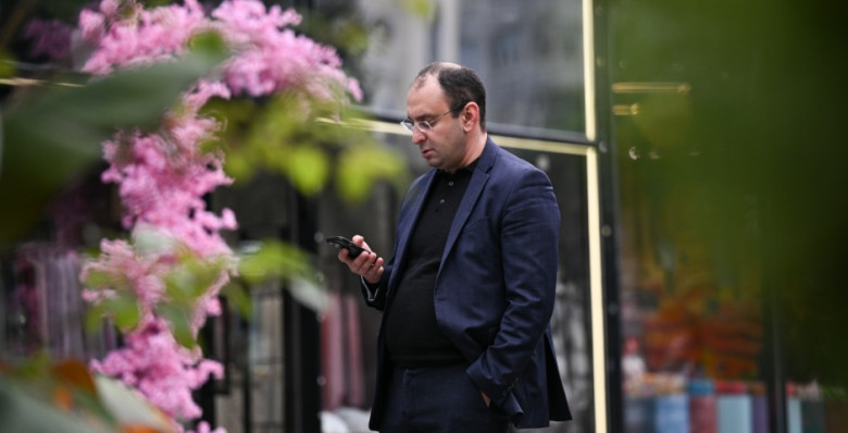 «Известия»: 10 млн россиян придется отчитываться за переводы перед ФНС