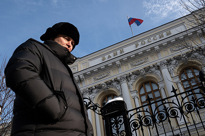 Что нужно сделать с ключевой ставкой