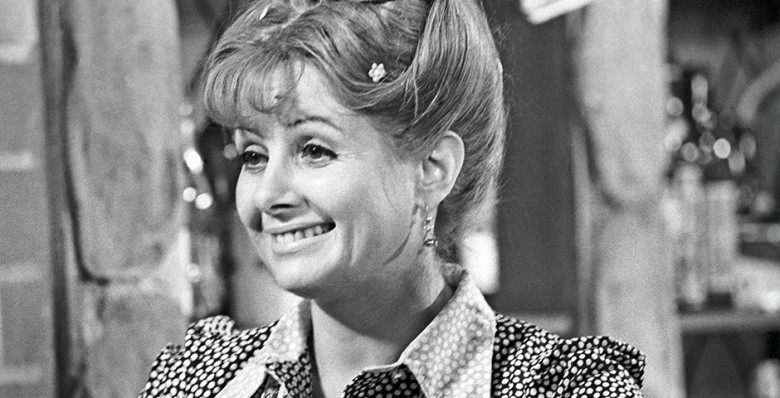 Умерла заслуженная артистка России Валентина Шарыкина