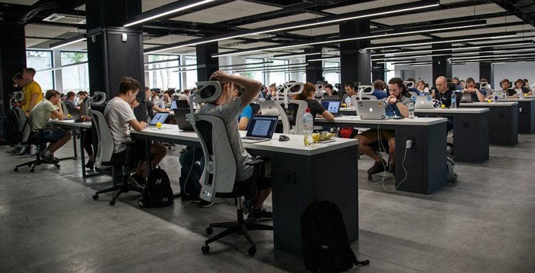 «Коммерсантъ» узнал о возможном лишении аккредитации IT-компаний из-за VPN-трафика