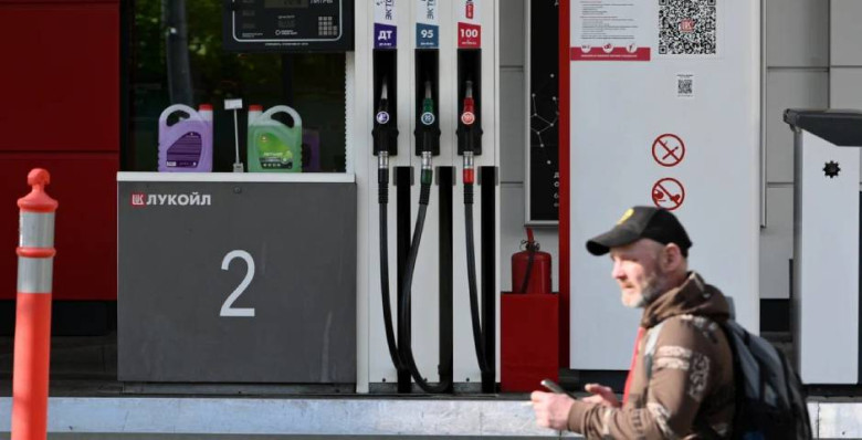 США продлили разрешение на операции с зарубежными активами «Лукойла»