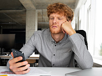 РБК узнал о снижении скорости работы WhatsApp на 70-80%