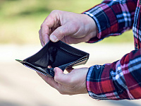 Число признанных банкротами россиян превысило 2,2 млн