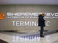 Аэропорт Шереметьево приостановил прием самолетов из-за снегопада