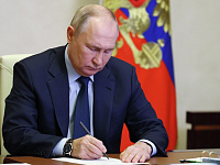 Владимир Путин поздравил лидеров зарубежных стран с Днем Победы