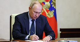 Владимир Путин поздравил лидеров зарубежных стран с Днем Победы