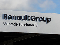 Правительство включило Renault в санкционный список