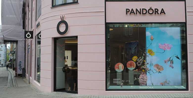 Главой Pandora впервые станет женщина