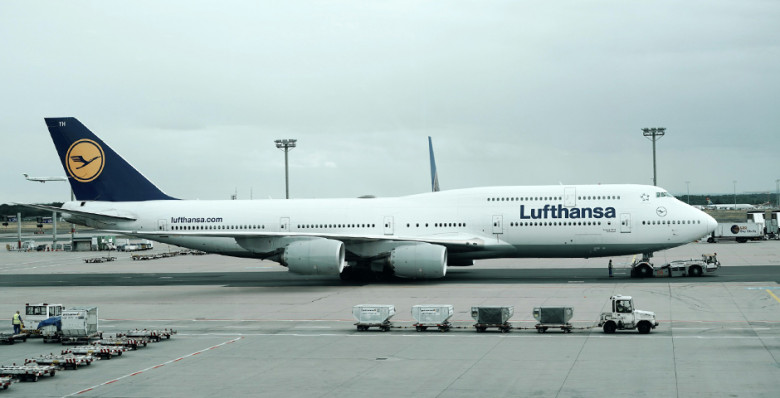Lufthansa отменила 20 тысяч рейсов в целях экономии топлива