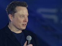 Илон Маск сообщил о планах построить города на Луне и Марсе с помощью энергии Солнца