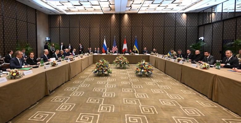 В Женеве завершился первый день переговоров между Россией, США и Украиной