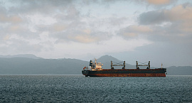 В США выразили надежду на естественное восстановление судоходства в Ормузском проливе