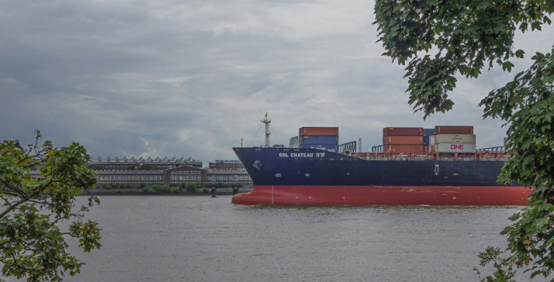 Первая за пять лет партия сырой нефти из России прибыла на Филиппины