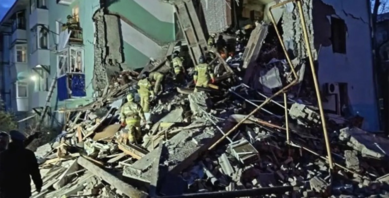 Два человека погибли под завалами дома в Сызрани