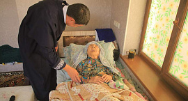Суд признал 130-летнюю жительницу Узбекистана старейшей женщиной в мире